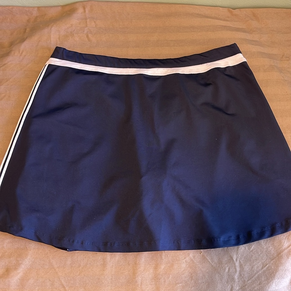 Danskin Now Ladies Skorts Size L - Picture 4 of 4